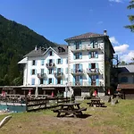 Village Club Mileade