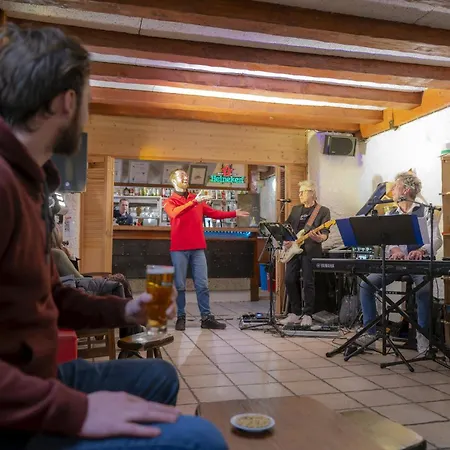 Üdülőpark Village Club Mileade